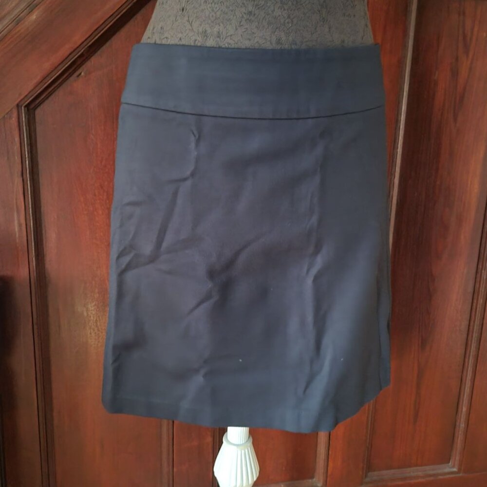 Banana Republic Womens Navy Pencil Skirt Size 6 With Side Zipper Closure
